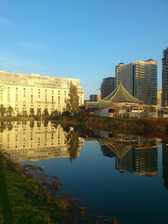 Apartment Miracle 巴统 外观 照片