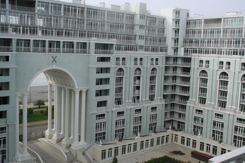 Apartment Miracle 巴统 外观 照片