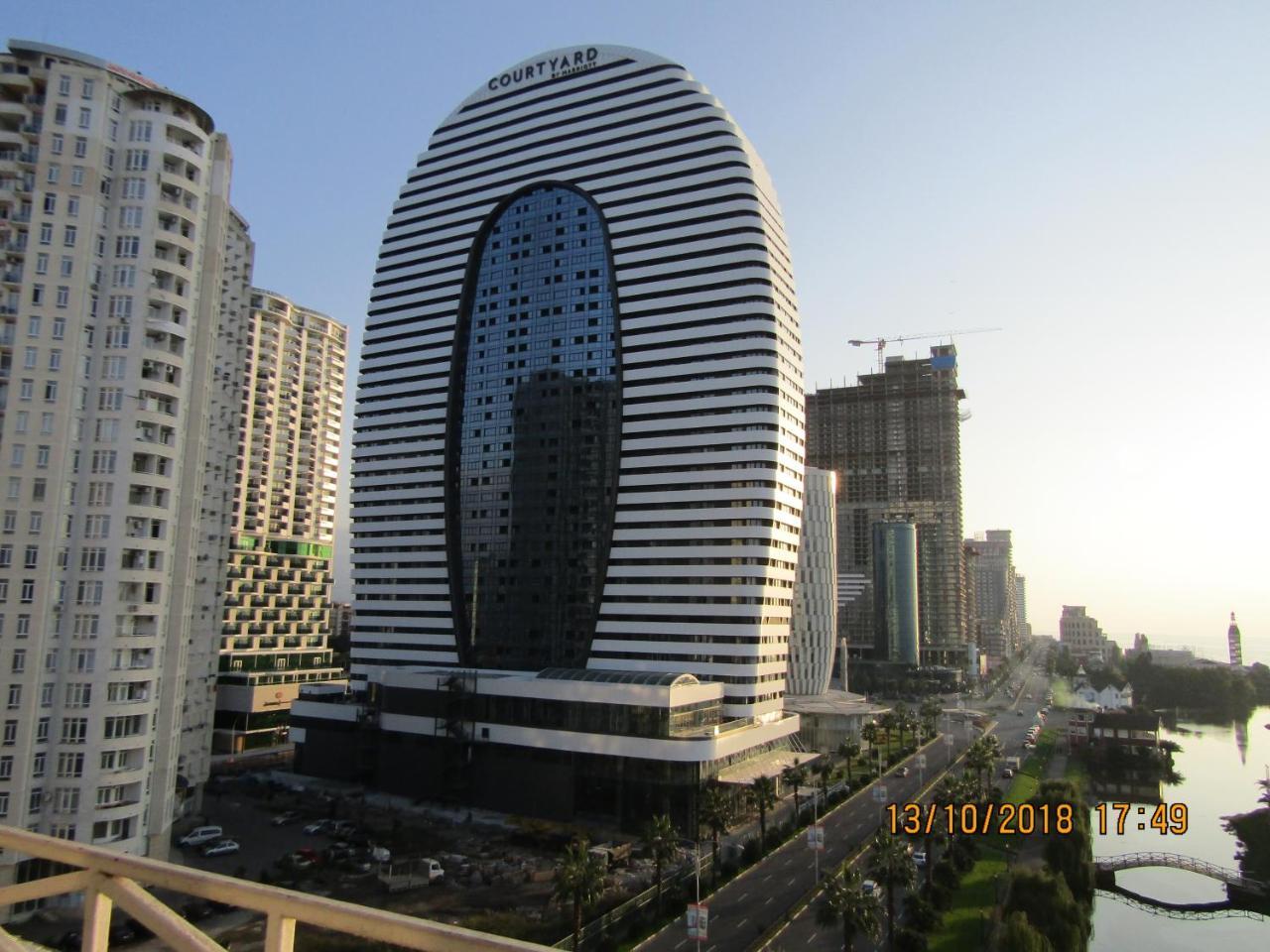 Apartment Miracle 巴统 外观 照片